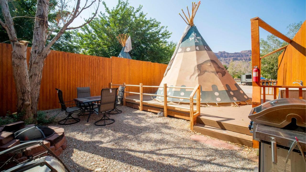 מלון מואב Ok Rv Park Glamping Tipi Ok55 מראה חיצוני תמונה